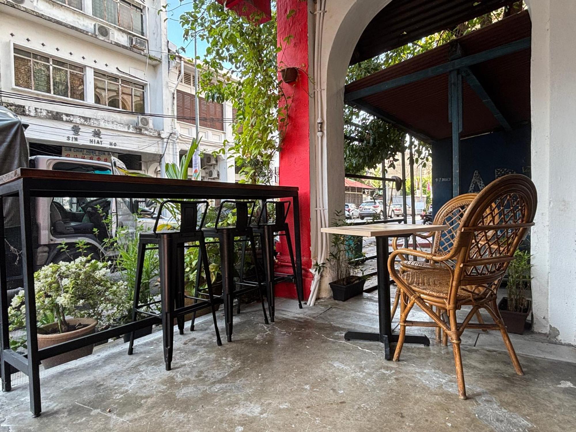 Hotel Victoria Pods George Town Exterior foto
